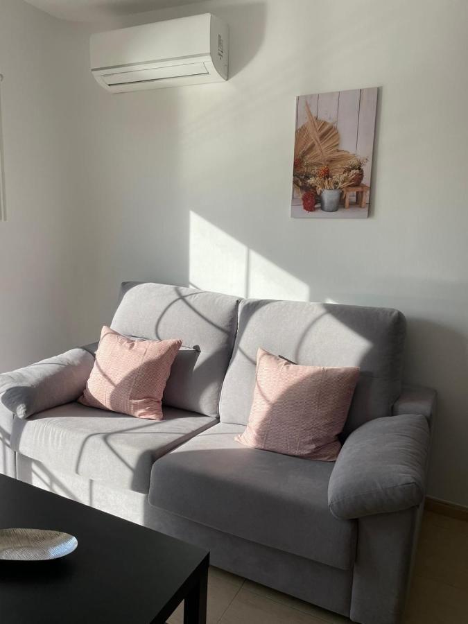 Appartement En El Centro De Nerja. *